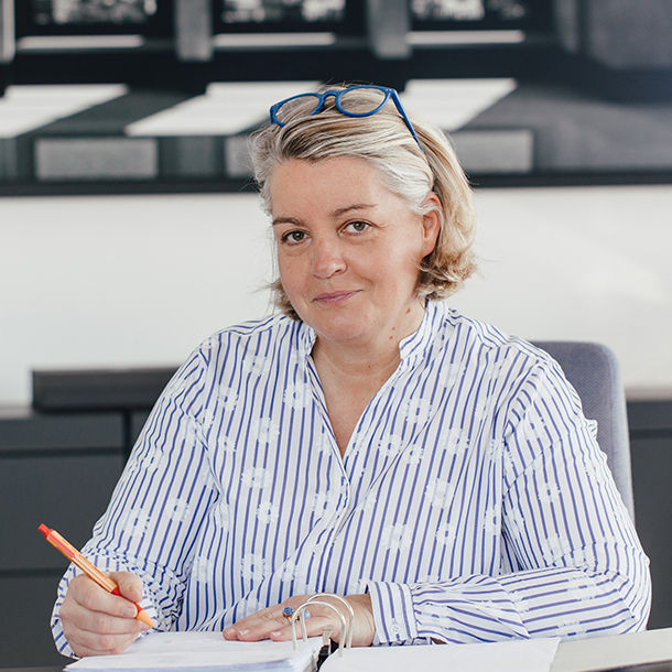 Jobs at Orca Capital – Our HR Manager, Christiane Pöschl, will be pleased to help you. Just write her an email or phone her.